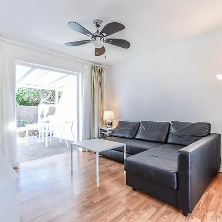 New Lanzasuites Playa Blanca (Lanzarote)