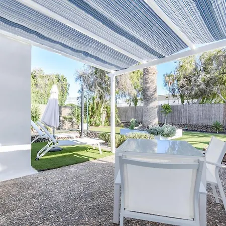 Vila New Lanzasuites *