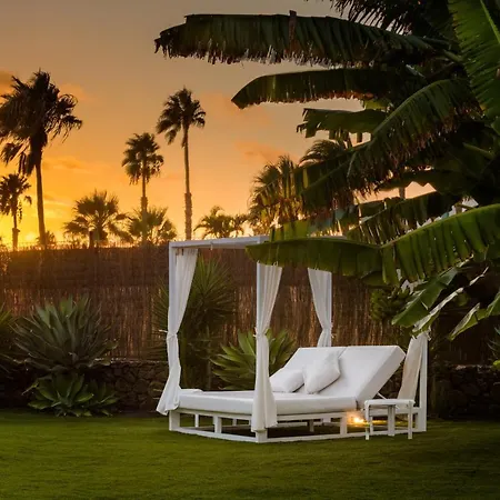 Vila New Lanzasuites *