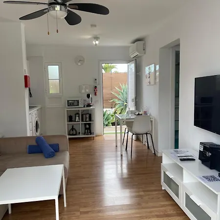 New Lanzasuites Βίλα