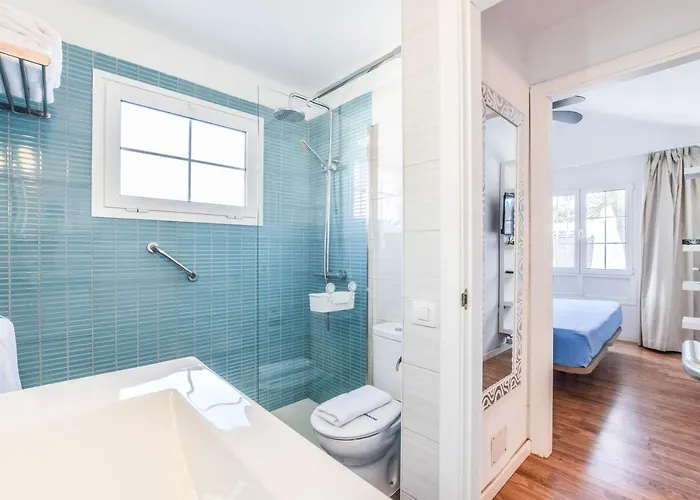 New Lanzasuites Villa Playa Blanca