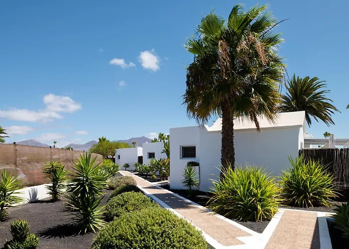 New Lanzasuites * Playa Blanca